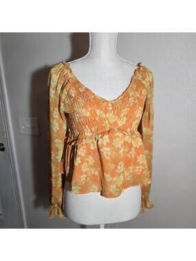 orange floral cottagecore top 🌼